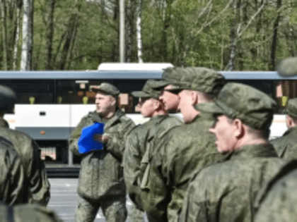 Заключить контракт могут лыткаринцы без опыта срочной службы