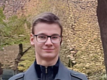 В Краснодаре третий день ищут 17-летнего подростка с карими глазами