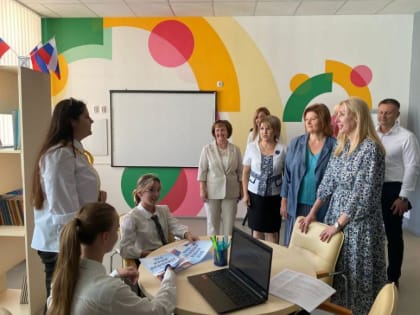 Вице-губернатор Минькова осмотрела ход строительства нового блока в одном из детских садов Сочи