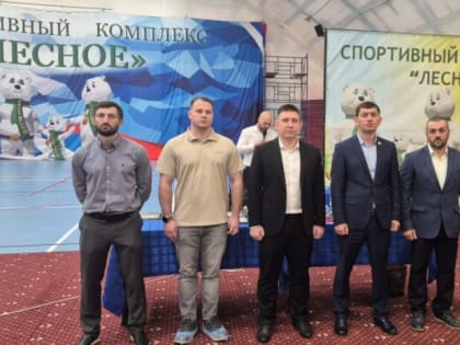 Алик Амбарцумян организовал новогодний турнир по кикбоксингу