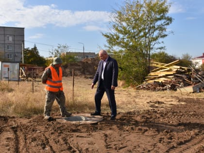 В Кропоткине приступили к строительству новых многоквартирных домов для детей-сирот.