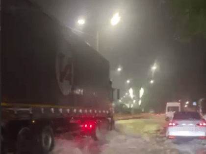 Сочи вновь затопило: город напоминает Венецию