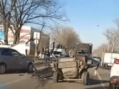 Вылетела на красный: массовое ДТП с пострадавшими произошло в Армавире