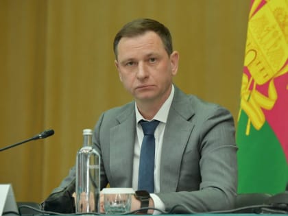 Глава Сочи Андрей Прошунин провел встречу с жителями Центрального района