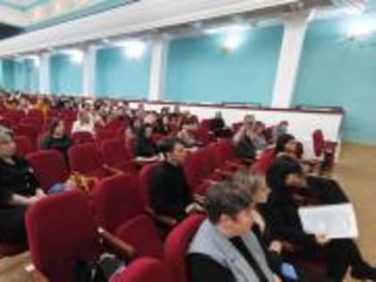 На базе Дворца культуры станицы Родниковской прошел обучающий семинар.