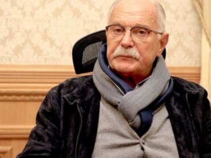 Никиту Михалкова госпитализировали в тяжелом состоянии