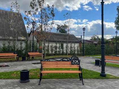 В Краснодаре на пересечении улиц Буденного и Чкалова обустроили новый сквер