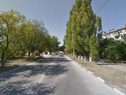 УКЛАДКА БОРДЮРНОГО КАМНЯ, ОБУСТРОЙСТВО ПАРКОВОЧНЫХ МЕСТ: В НОВОРОССИЙСКЕ ПО НАЦПРОЕКТУ РЕМОНТИРУЮТ УЛИЦУ ГЕРОЕВ ДЕСАНТНИКОВ