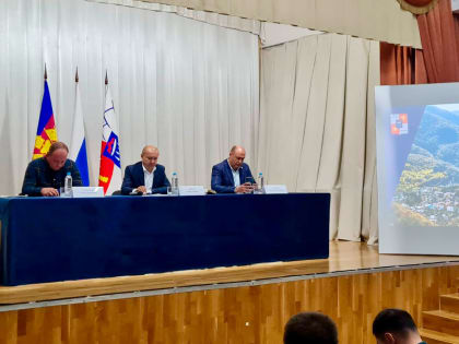 В Адлерском районе Сочи провели сход граждан