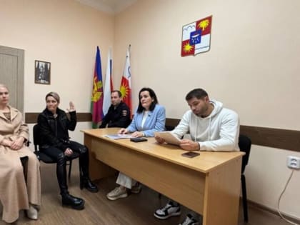 София Минина провела плановый прием граждан