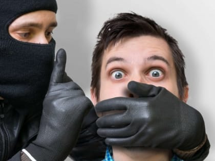 Три товарища втирались в доверие к лицам нетрадиционной сексуальной ориентации и грабили их