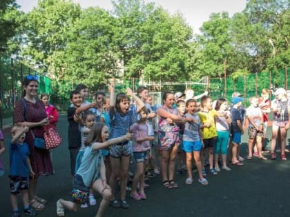 Анапские единороссы организовали праздник ко Дню защиты детей
