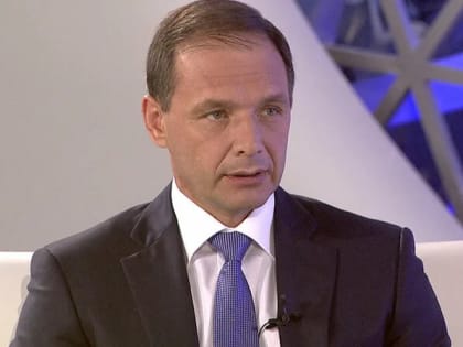 Председатель Городского Собрания Сочи Виктор Филонов поздравил с днем рождения председателя Горсобрания 4 созыва Анатолия Луцыка