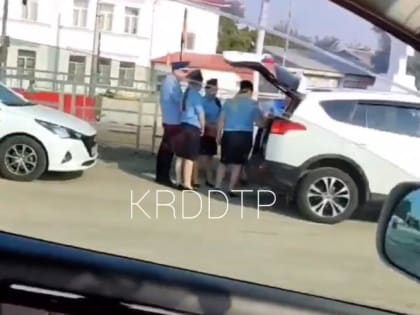 В Краснодаре 13 июля приставы ловят должников ВИДЕО