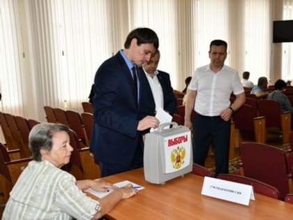 В Горячем Ключе избрали нового председателя депутатского корпуса