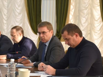 Заседание трех комитетов прошло в Городском Собрании Сочи