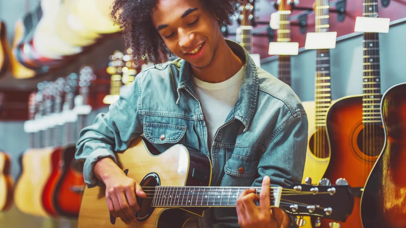 Schreibe ein Geräusch auf, das dich glücklich macht