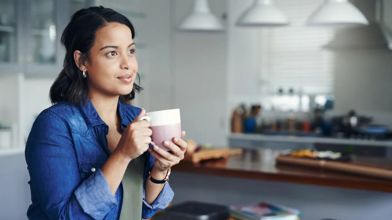 Notice the pause between inhale and exhale