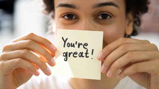 Compliment someone