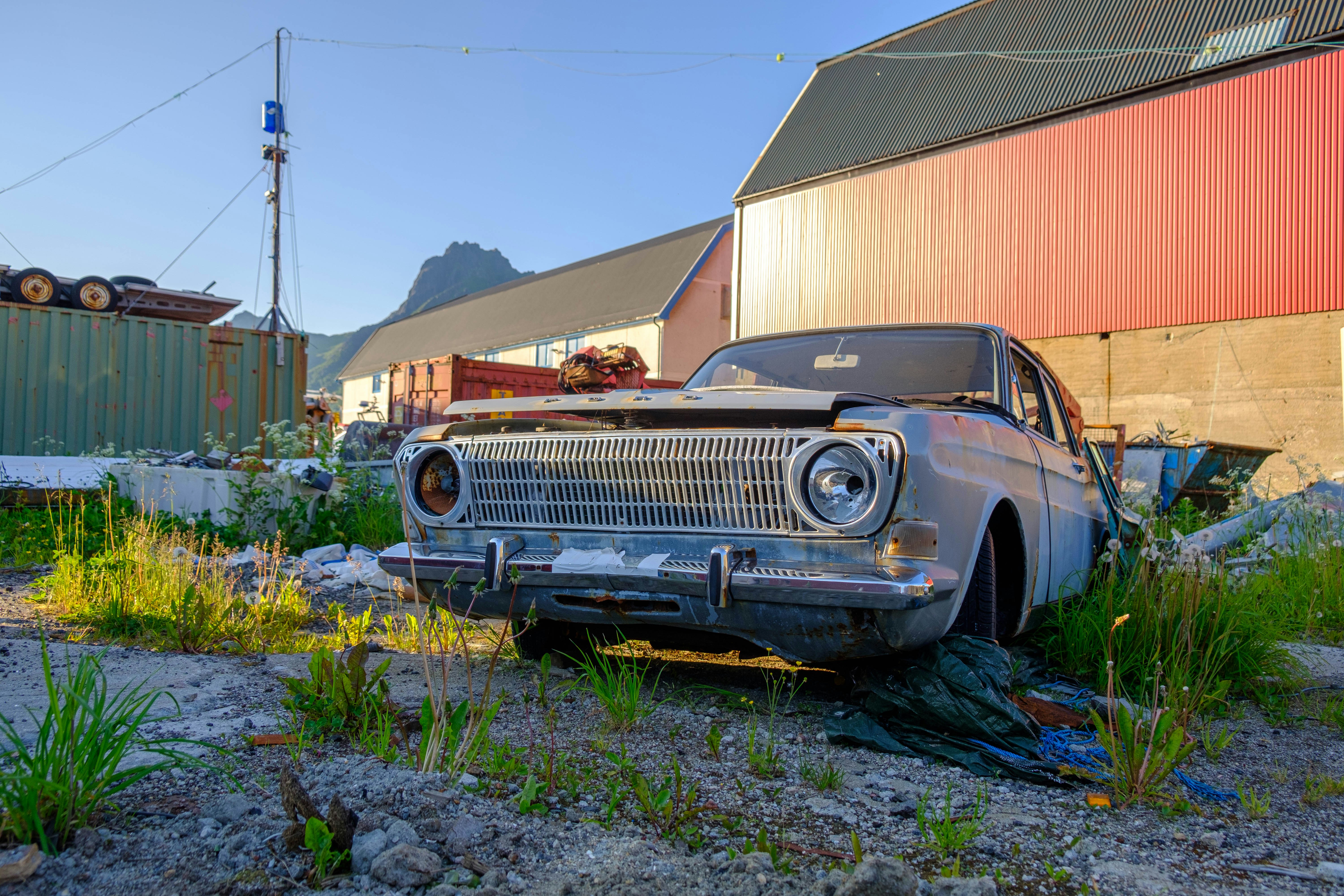 The Ultimate Guide to Junk Car Removal in Spring Hill: Laws, Locations, and Logistics