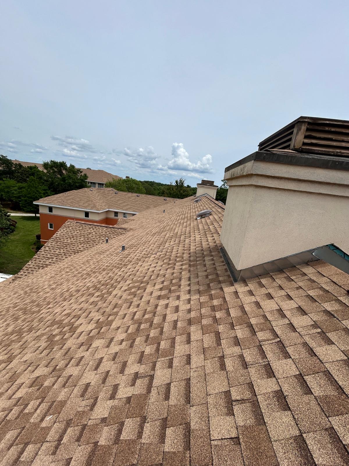 Roofing project by L Renovation