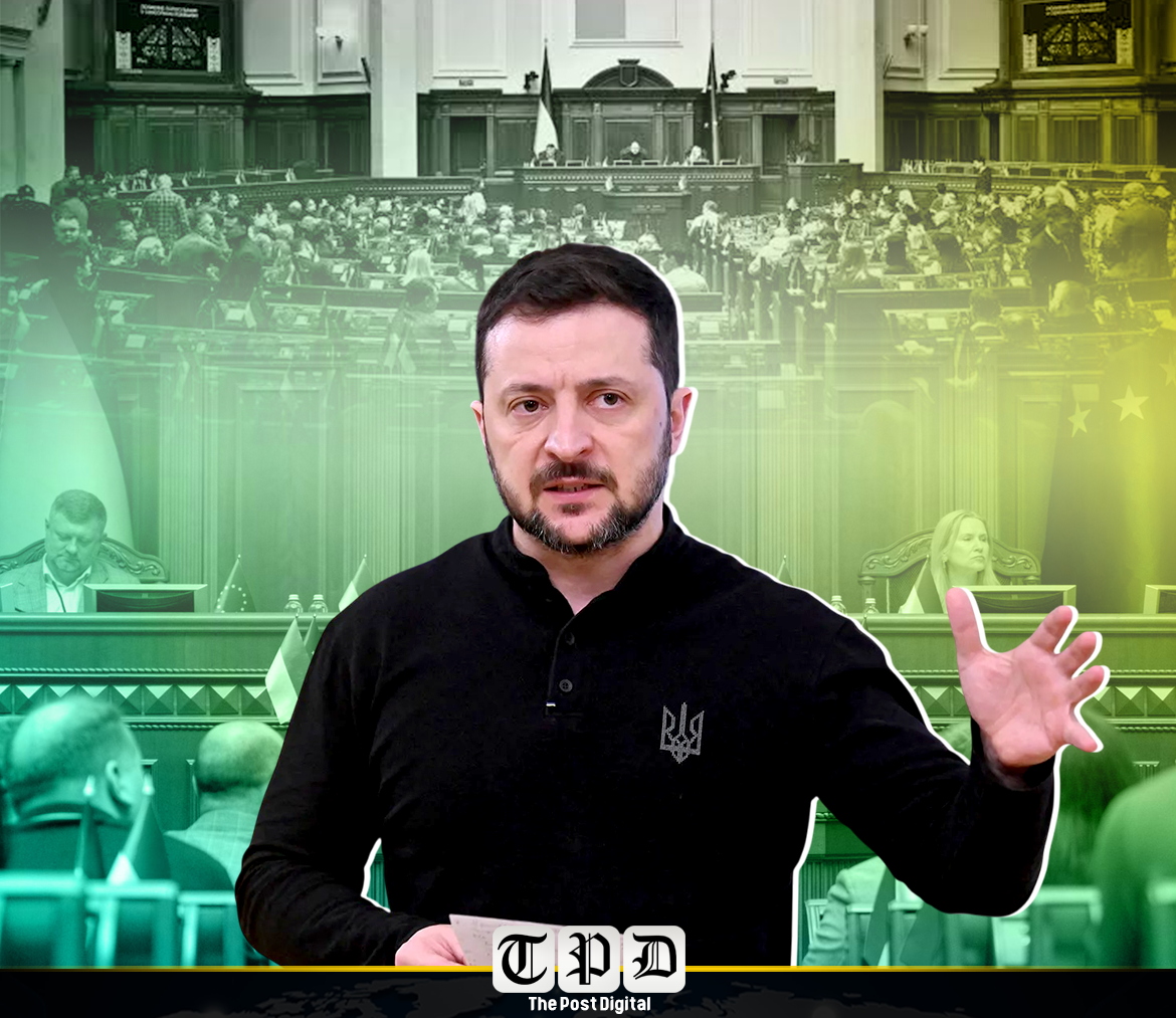 کیف: یوکرین میں صدر ولادیمیر زیلنسکی کی جانب سے وزیراعظم یولیا سویریڈینکو کو عہدے سے ہٹائے جانے کے بعد پوری حکومت نے استعفیٰ دے دیا، جس سے ملک میں ایک نیا سیاسی مرحلہ شروع ہو گیا ہے۔