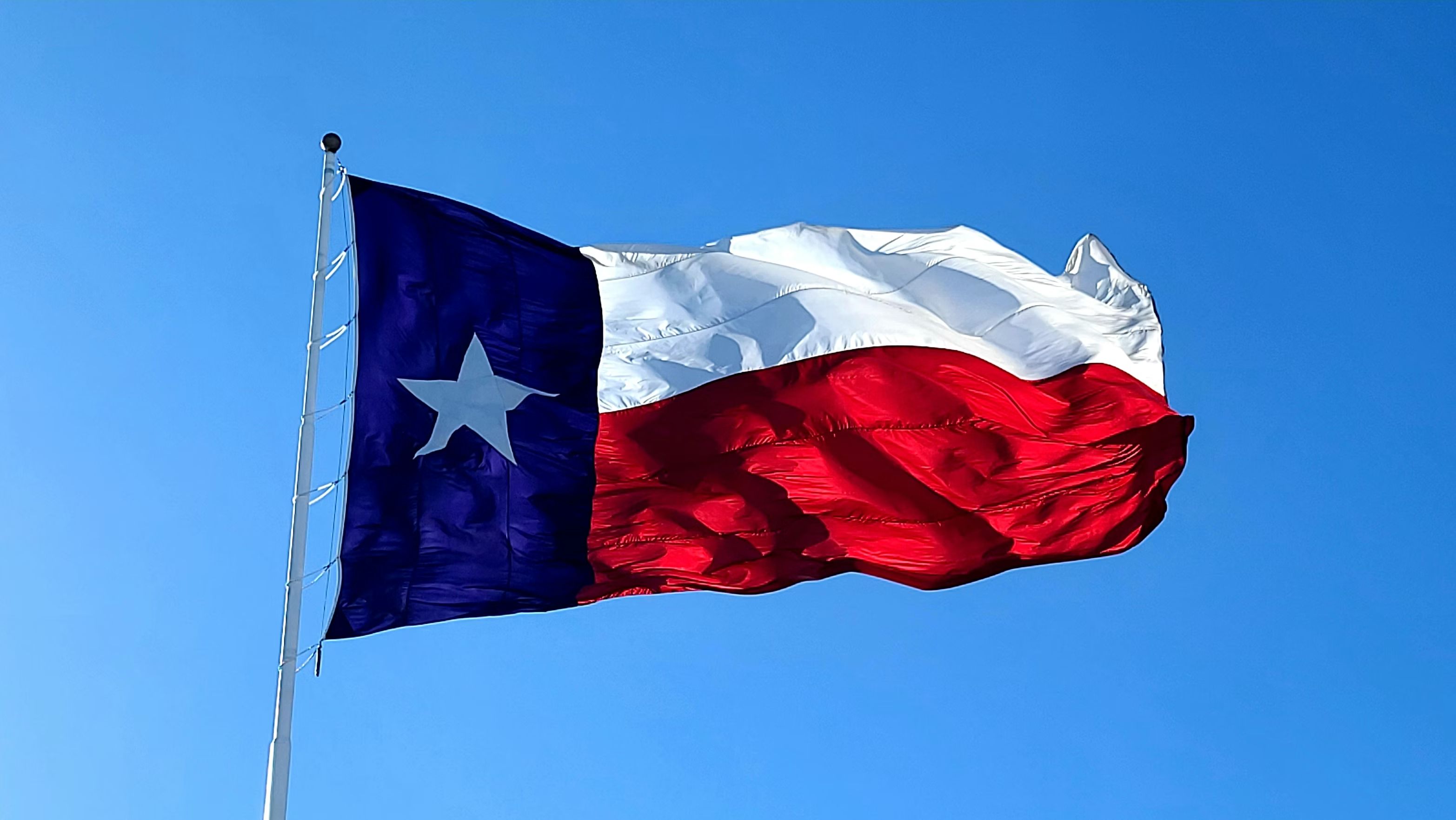Texas Becomes First U.S. State to Formally Acquire Bitcoin for Strategic Treasury, Buying $5 Million via BlackRock’s Spot ETF