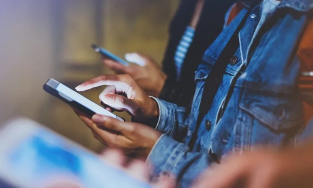 Mastercard and Flowcart bring WhatsApp card payments to Kenya