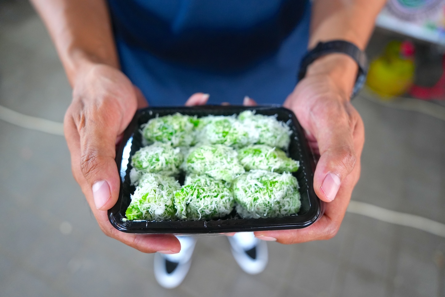 Bali Private Evening Walking Tour with guided walk and street food experience