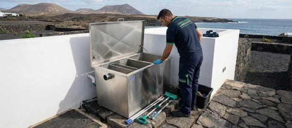 ¿Tienes Restaurante en Lanzarote? La Arqueta Separadora de Grasas