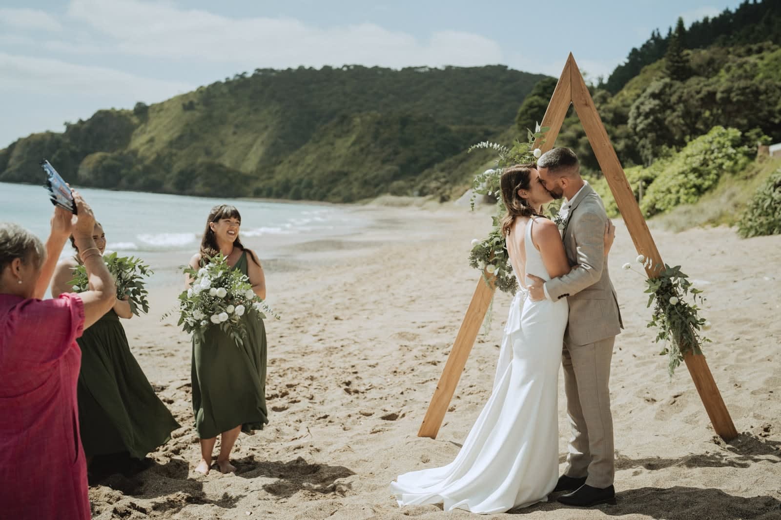 Wedding photograph 38 of 140 from Nick & Shaz at Russell, New Zealand. Two Little Starfish documentary photography, Kerikeri and Northland.