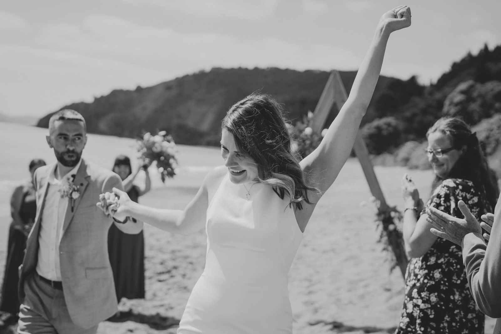 Wedding photograph 41 of 140 from Nick & Shaz at Russell, New Zealand. Two Little Starfish documentary photography, Kerikeri and Northland.