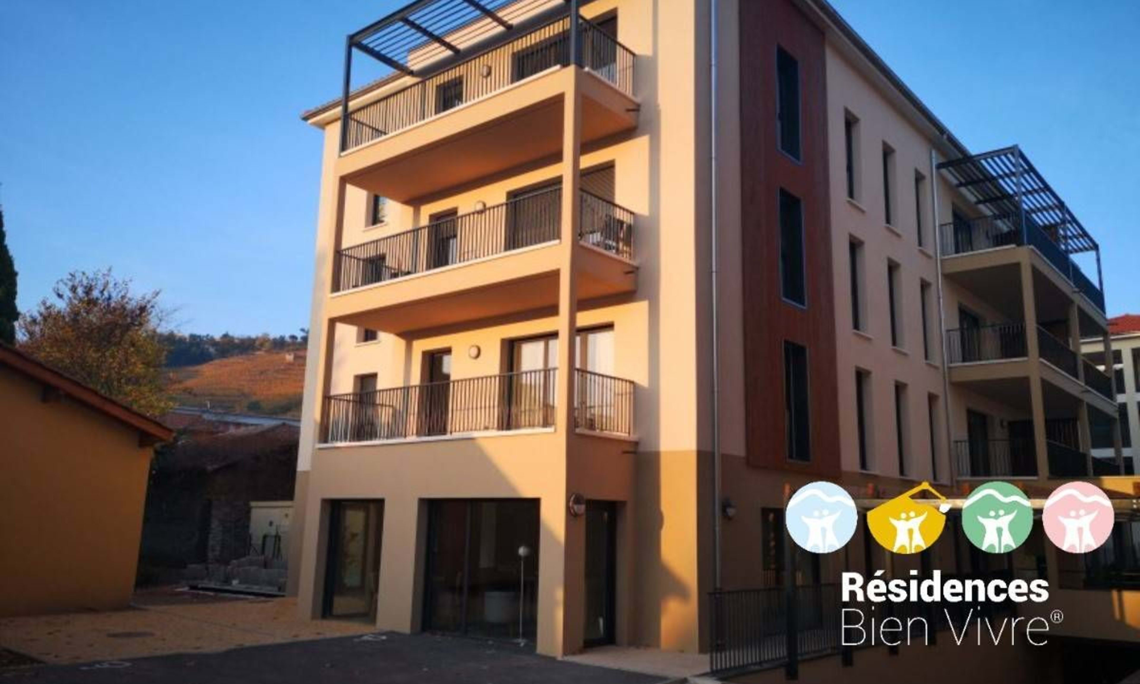 Appartement à Condrieu, 61.81 m²