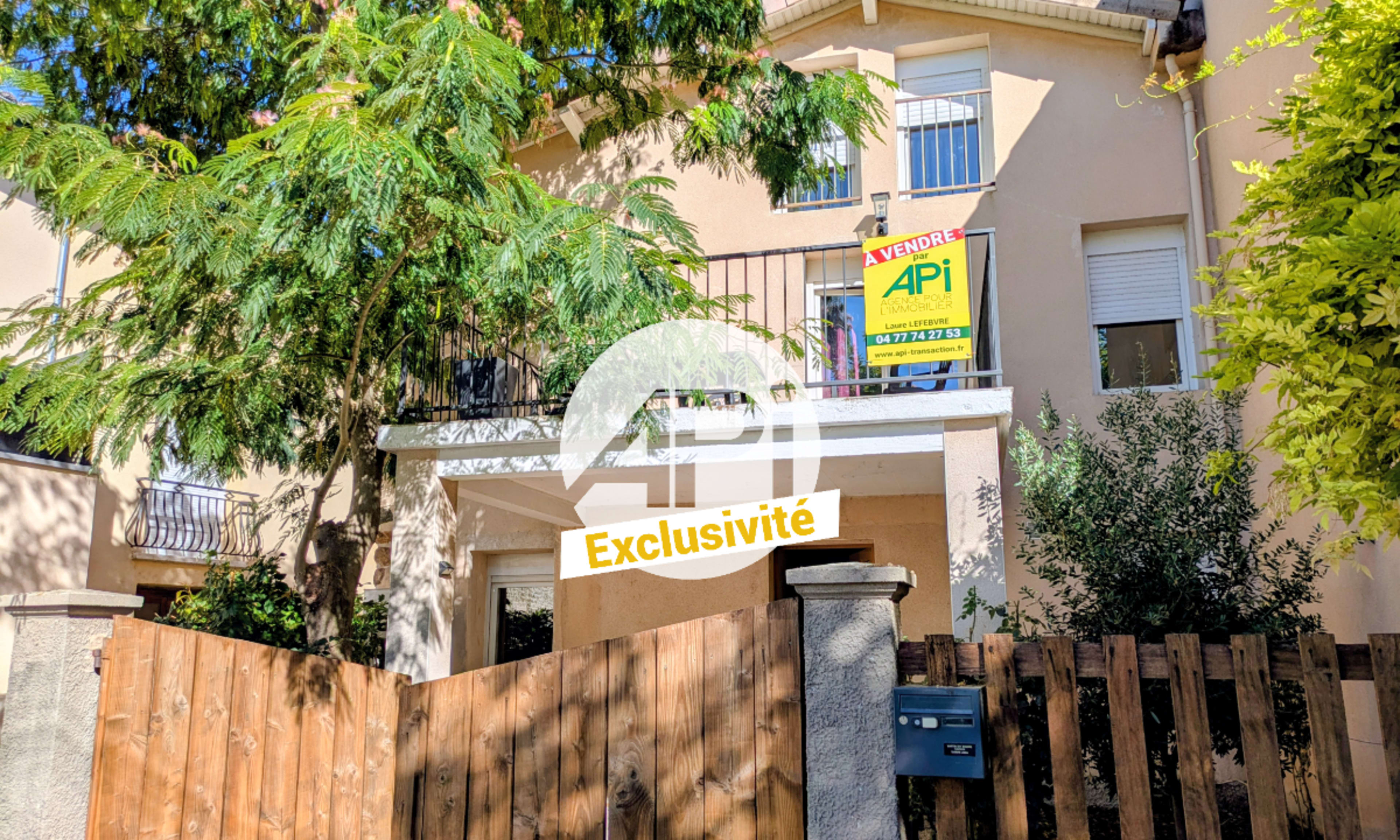 Maison de village à Condrieu, 78 m²