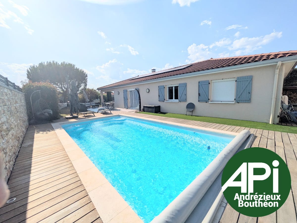Maison 5 pièces 118.2 m² à vendre – à L'Hôpital-le-Grand (42210)