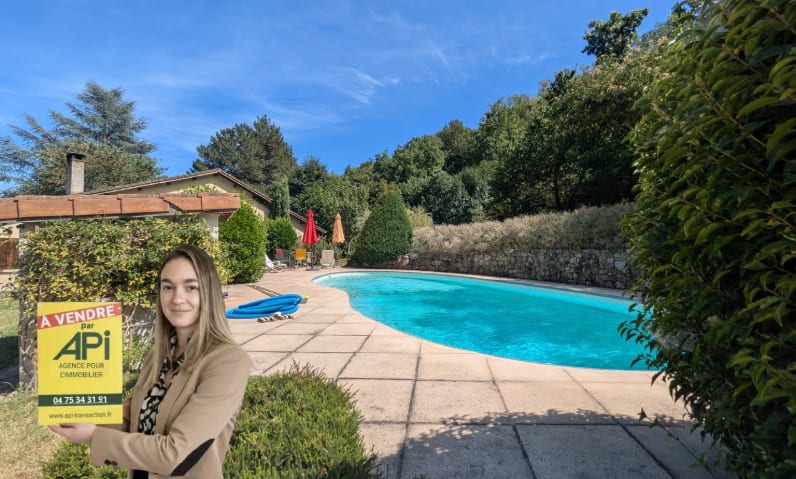 Maison 7 pièces 170 m² à vendre – à Limony (07340)
