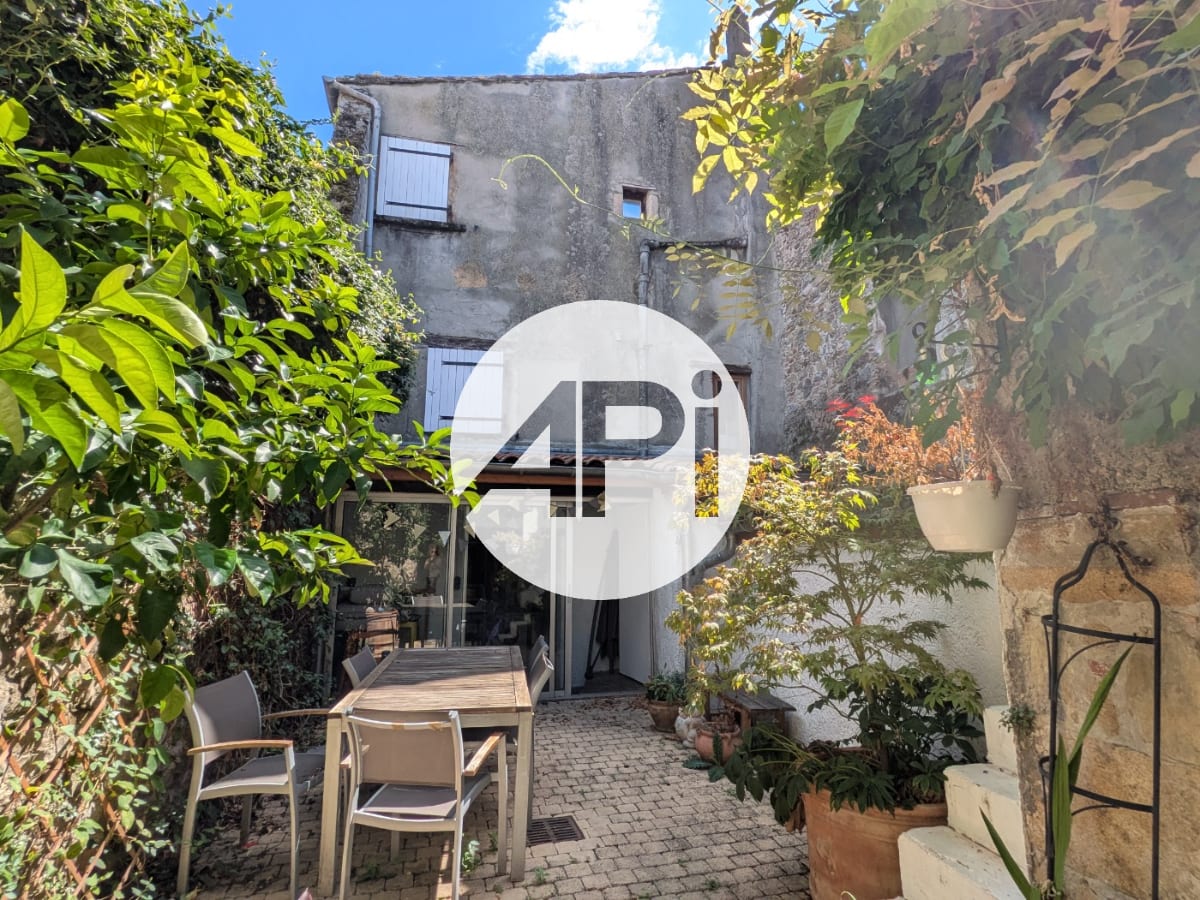 Maison de village 6 pièces 204.89 m² à vendre – à Condrieu (69420)