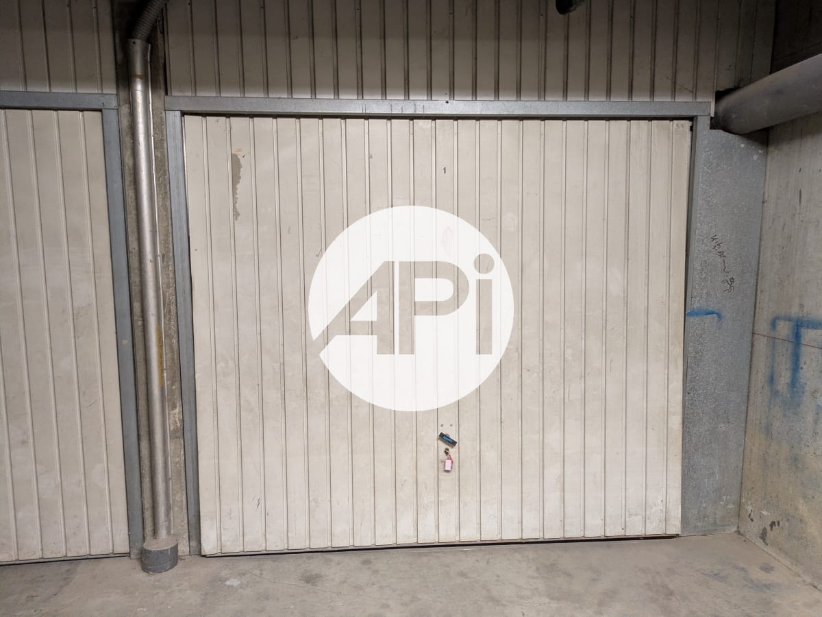 Garages 13.6 m² à vendre – à Condrieu (69420)