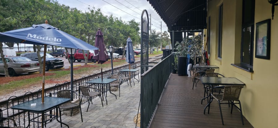 Magnolia Breeze Restaurant — photo 1