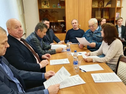 20 декабря в Совете народных депутатов прошли заседания в двух постоянных комиссиях