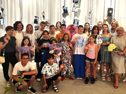 Депутаты горДумы поддержали благотворительный фотопроект «Вспышка»