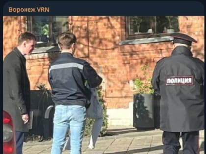 Труп мужчины с пробитой головой обнаружили у входа в воронежский кальян-бар