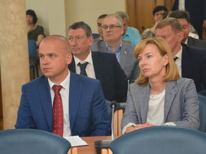 Чиновница, отставку которой публично опроверг Кстенин, пояснила за бюджетные миллиарды в Воронеже