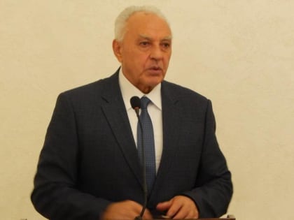 Василий Авдеев вновь возглавил Аннинский район