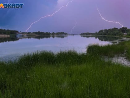 Шесть понтонных мостов и 29 участков затопил паводок в Воронежской области