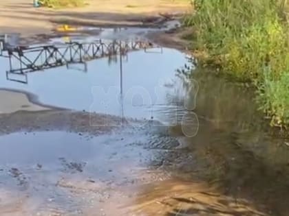 Утечка воды в центре города: последствия и меры