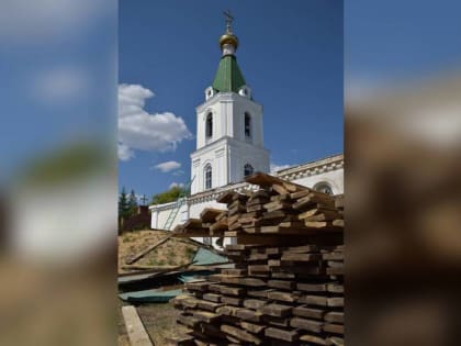 Ремонт кровли храма святых апостолов Петра и Павла в Петропавловке