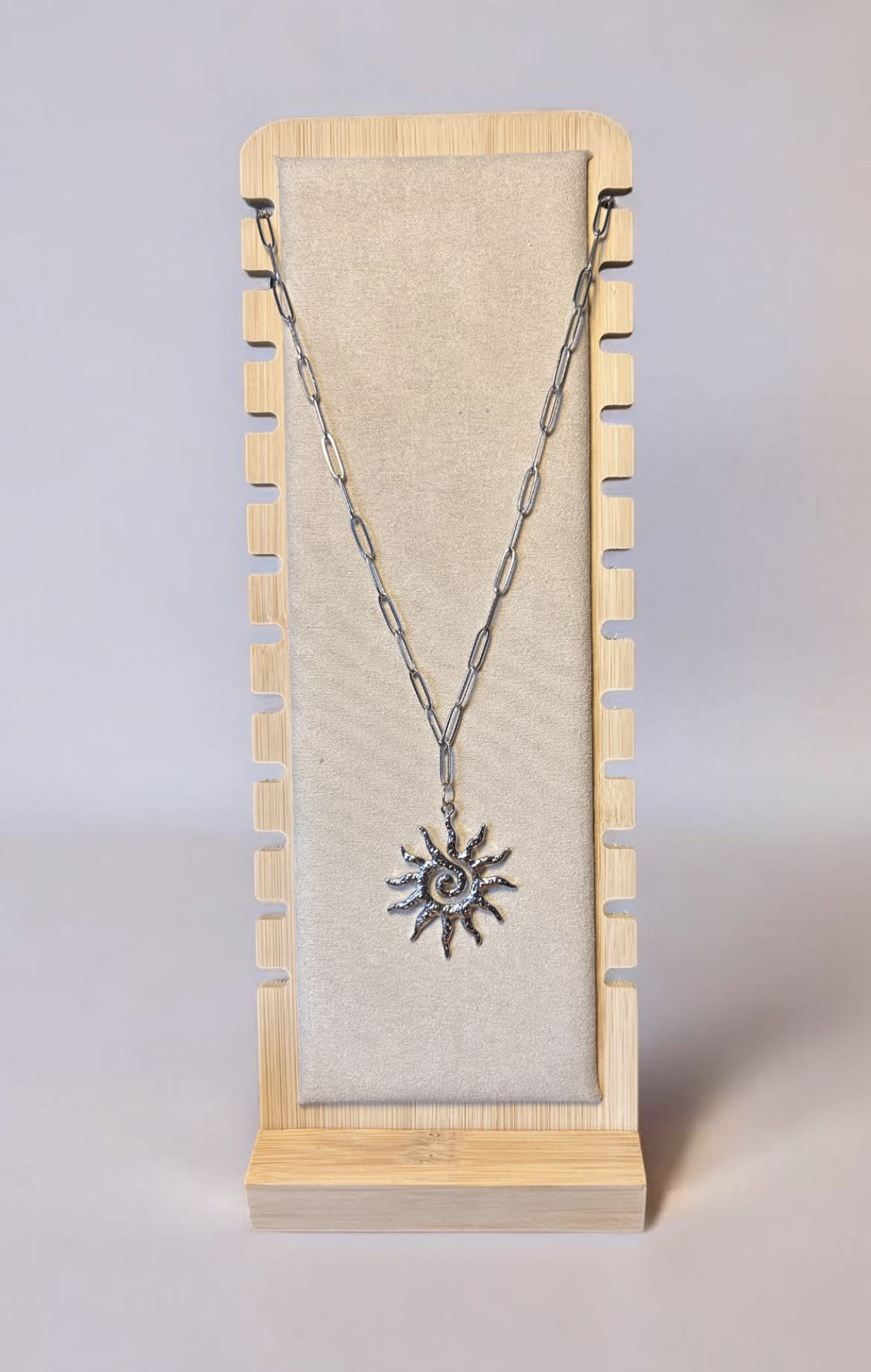 Long sautoir argent pendentif soleil 