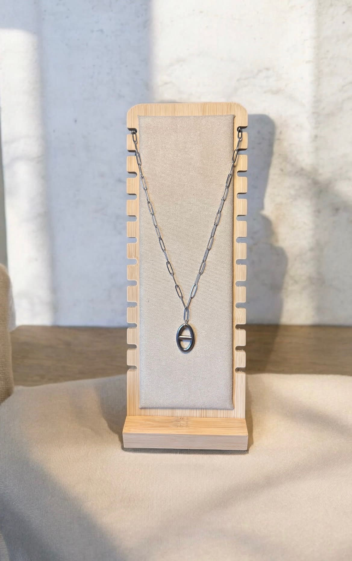 Long sautoir pendentif ovale argent 
