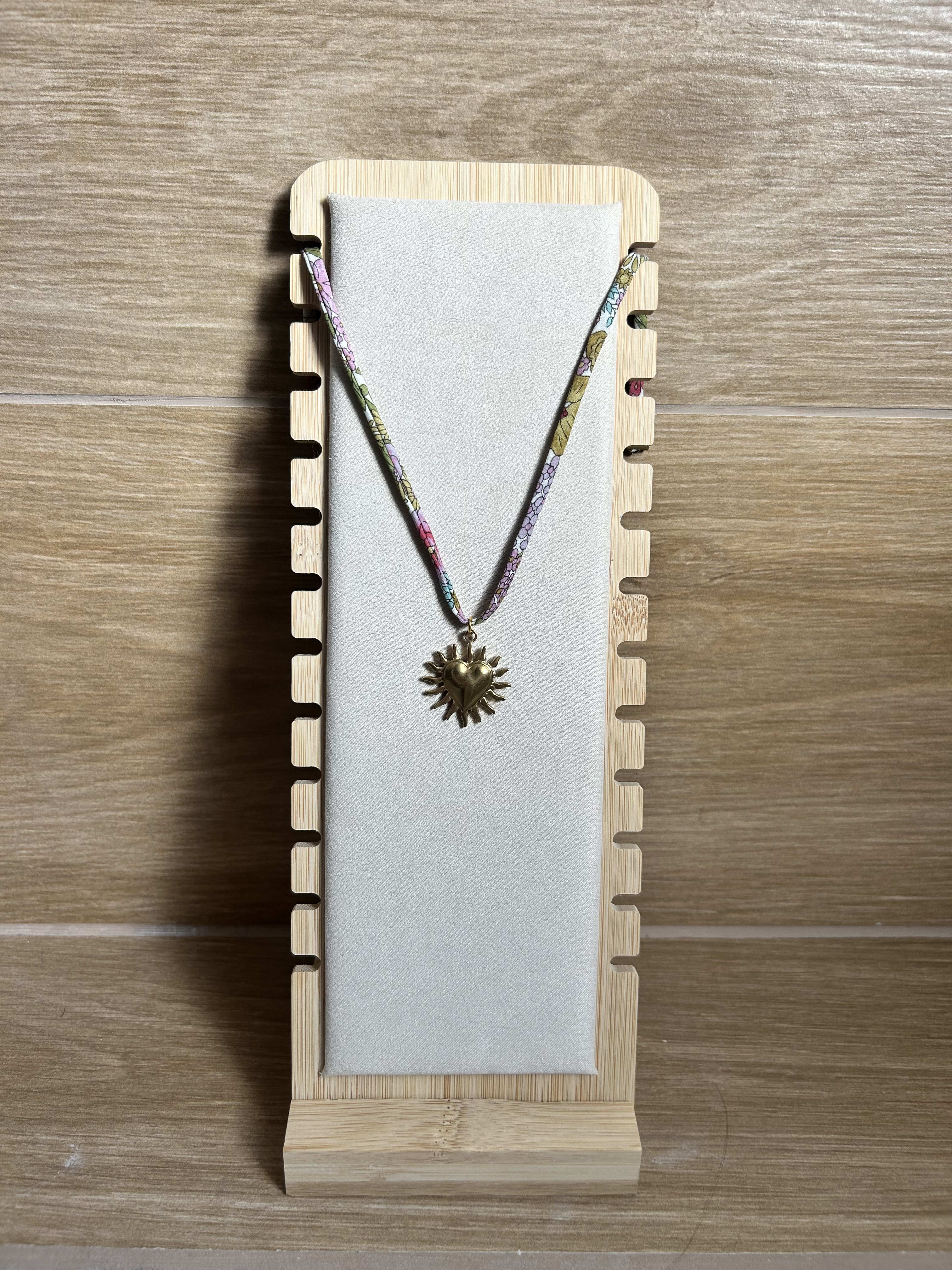 Collier tissu cœur soleil 
